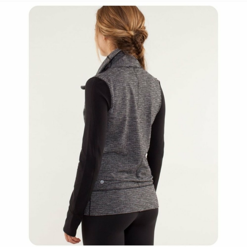 Lululemon Yoga Zipup Large Slub Denim Polar Haze Black - Picture 10 of 10